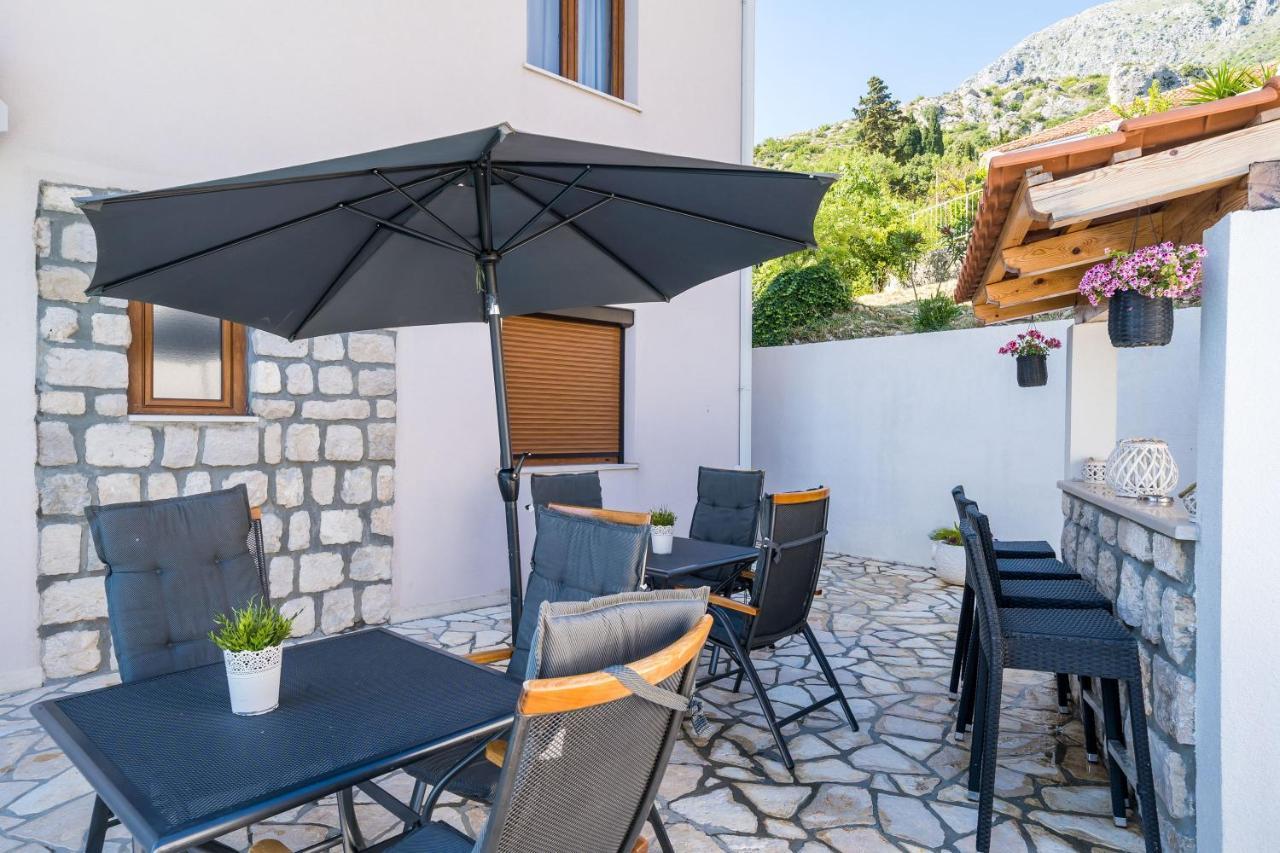 Apartments Villa Made 4U مْليني المظهر الخارجي الصورة