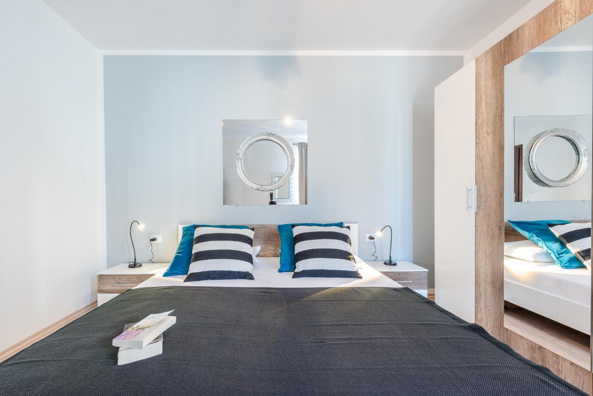 Apartments Villa Made 4U مْليني الغرفة الصورة