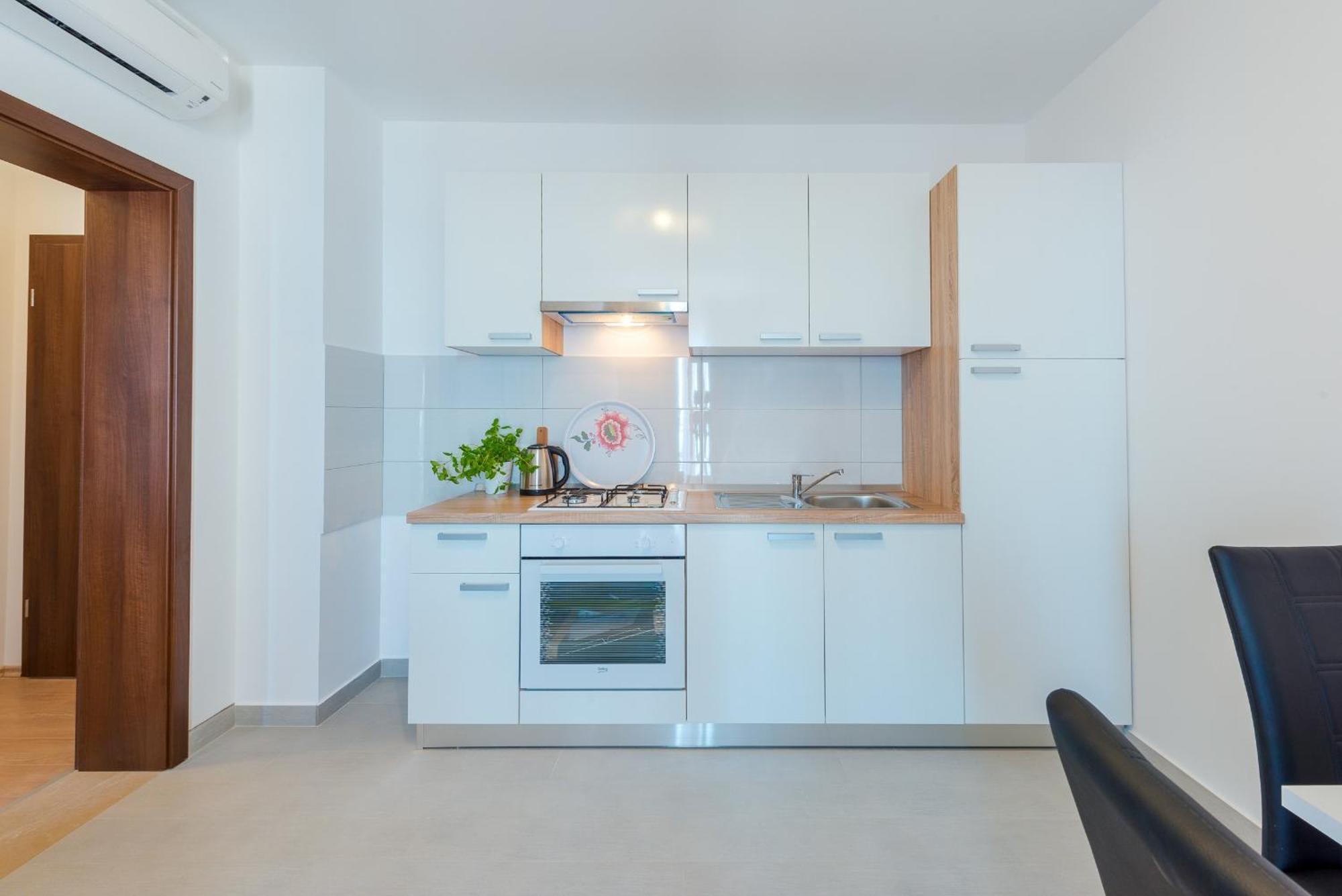 Apartments Villa Made 4U مْليني الغرفة الصورة