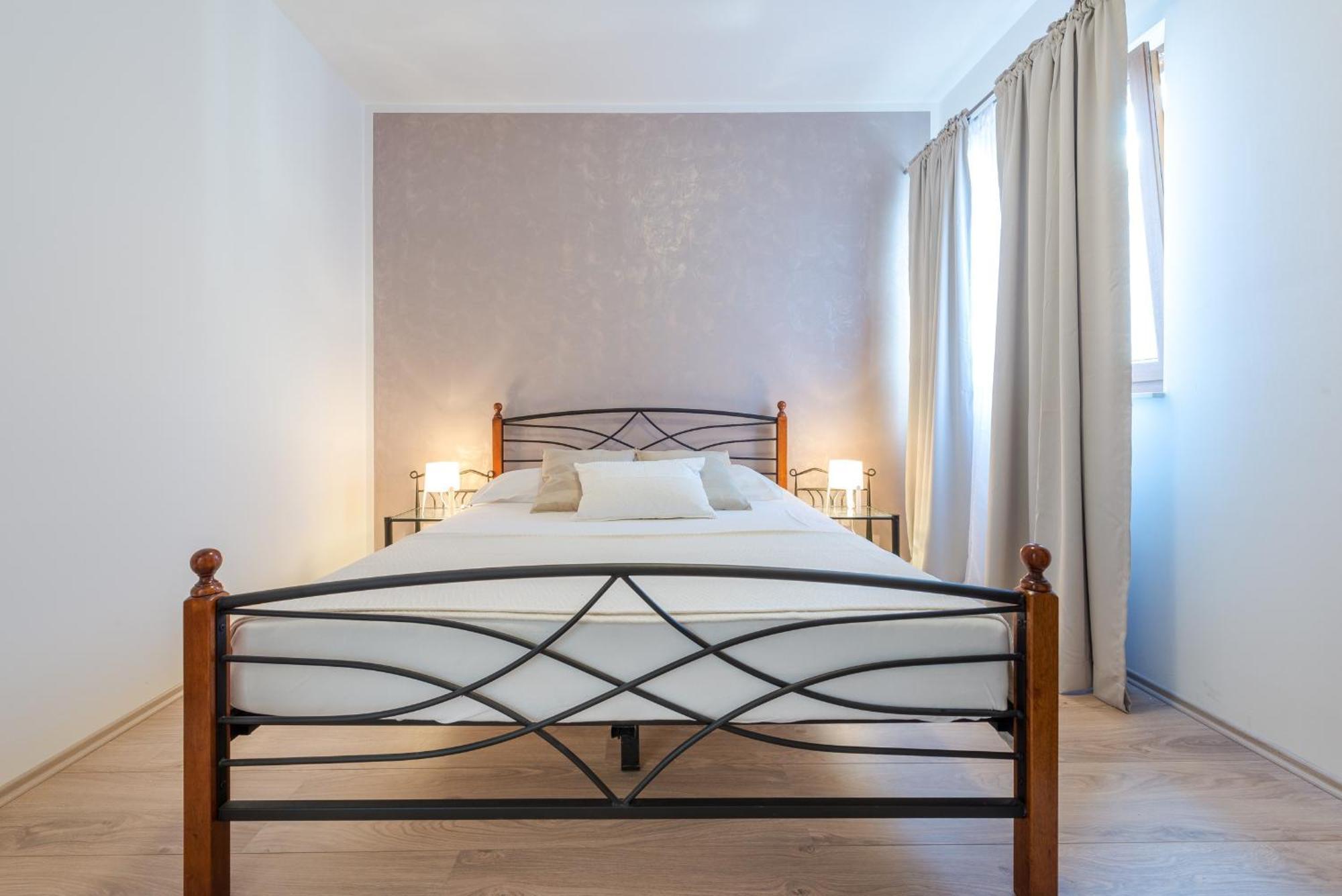 Apartments Villa Made 4U مْليني الغرفة الصورة