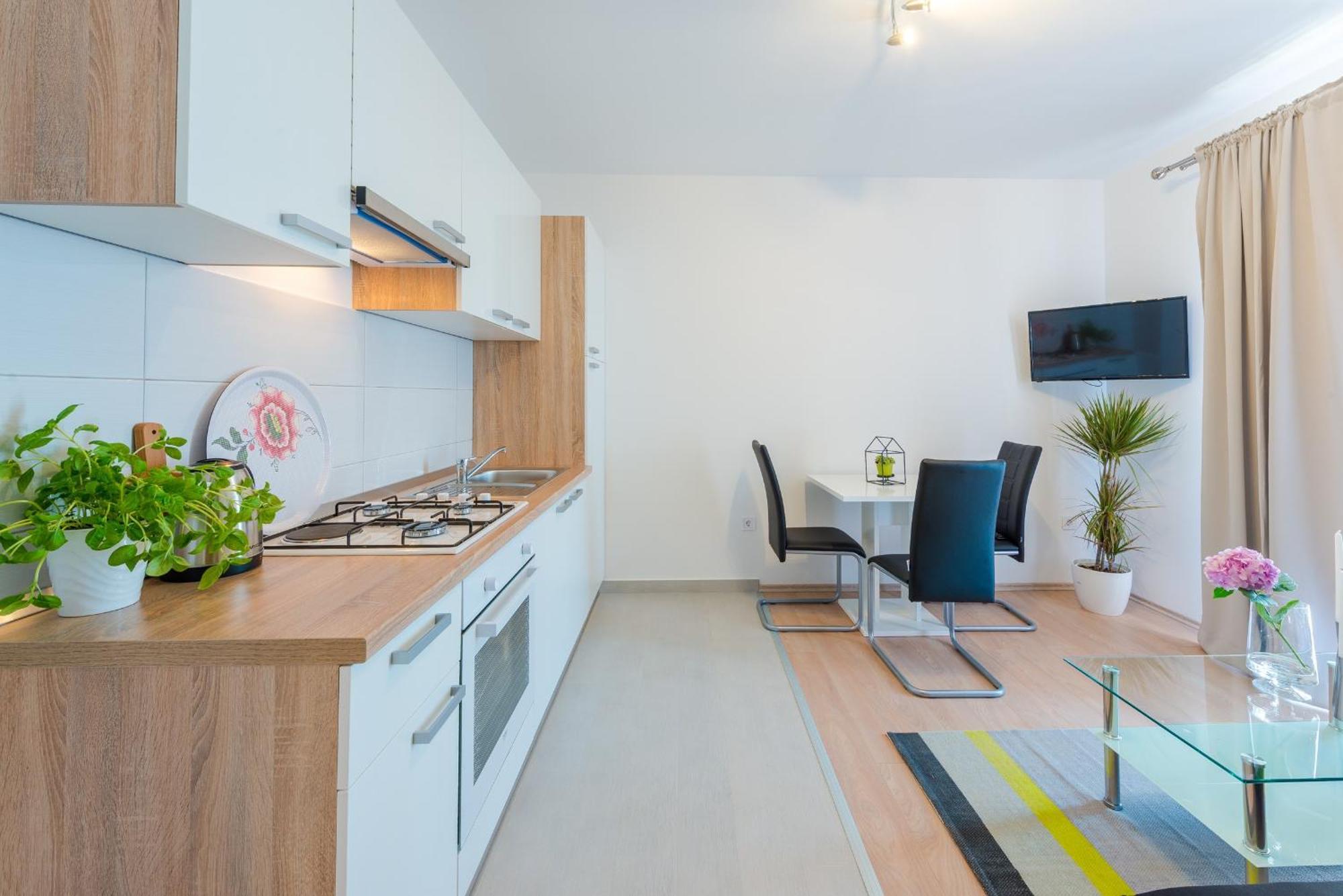 Apartments Villa Made 4U مْليني الغرفة الصورة