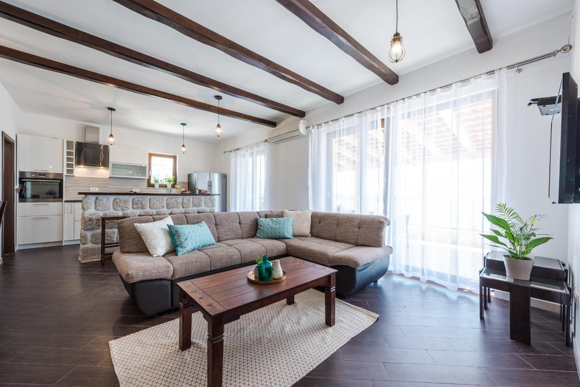 Apartments Villa Made 4U مْليني الغرفة الصورة