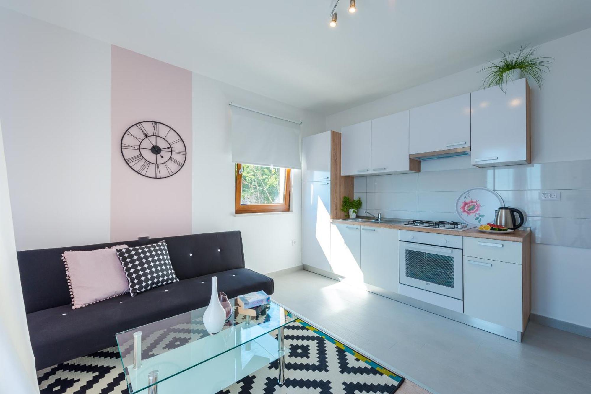 Apartments Villa Made 4U مْليني الغرفة الصورة